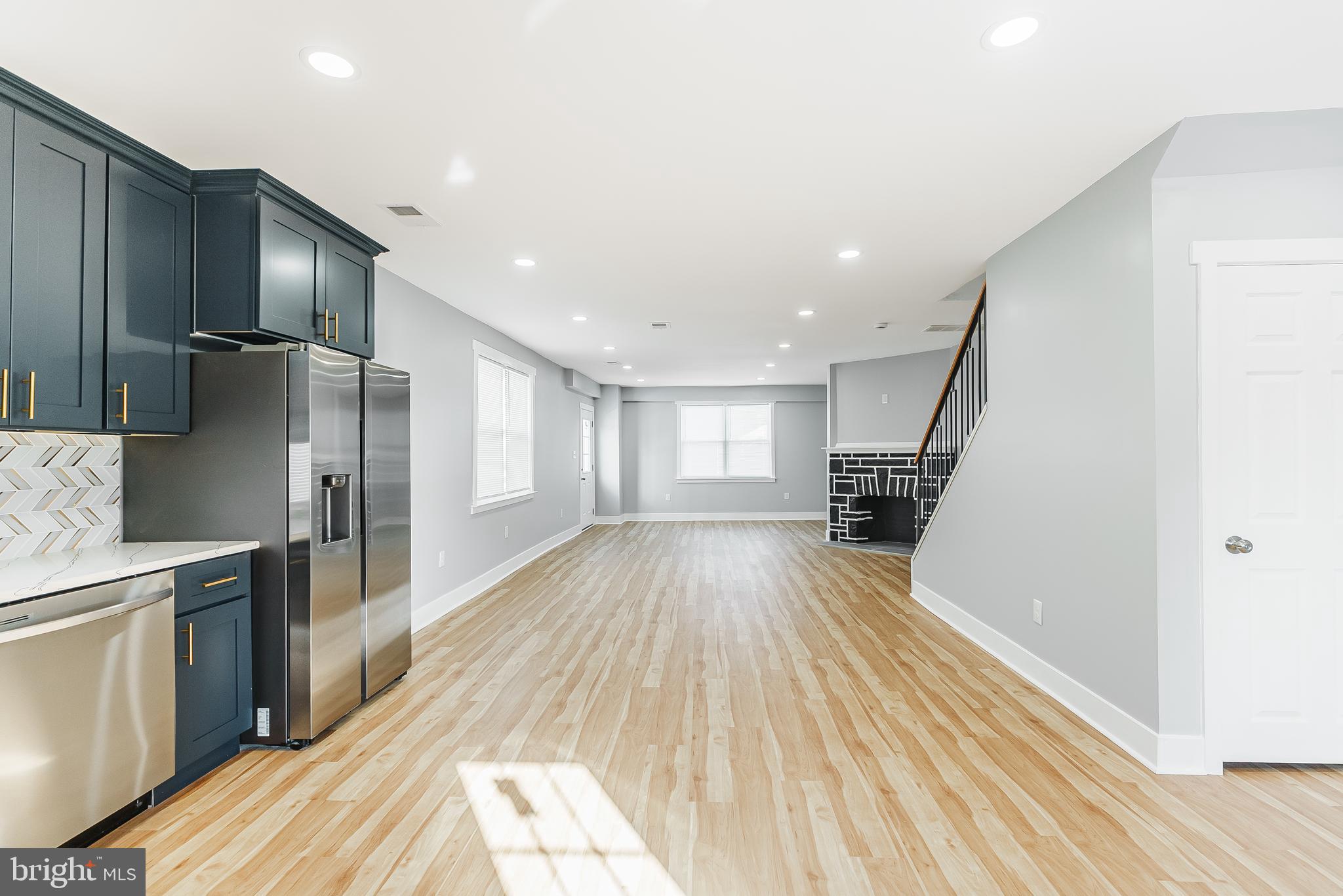 LANSDOWNE - Residential