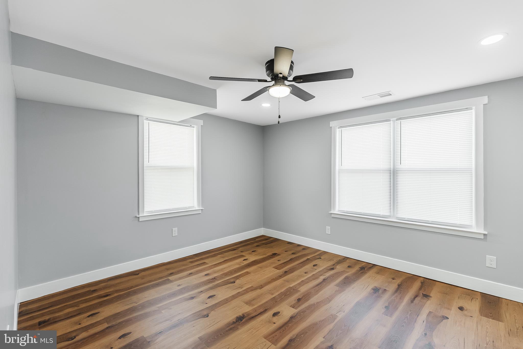 LANSDOWNE - Residential