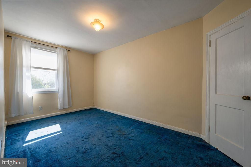 PHILADELPHIA (NORTHEAST) - Residential