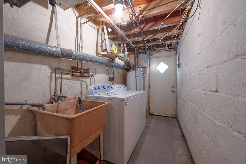 PHILADELPHIA (NORTHEAST) - Residential