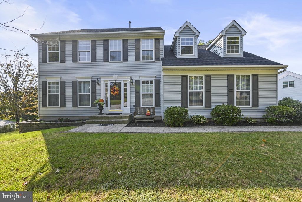 Photo of 14941 Highland Meadow Court, NEW FREEDOM, PA 17349 (MLS # PAYK2089070)