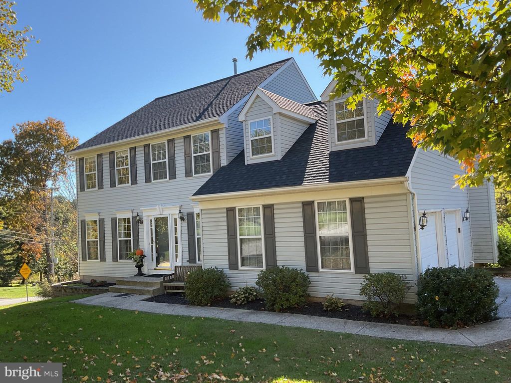 Photo of 14941 Highland Meadow Court, NEW FREEDOM, PA 17349 (MLS # PAYK2089070)