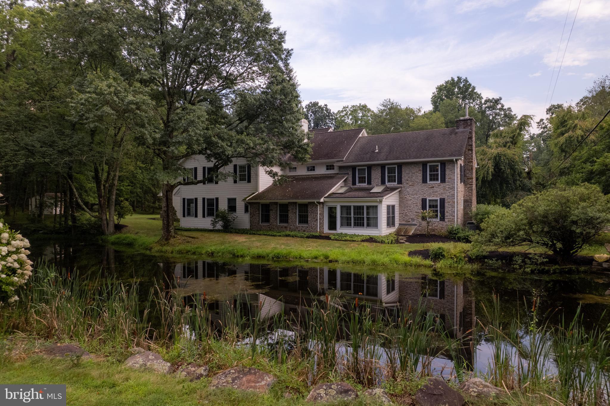 1627 E SAW MILL ROAD