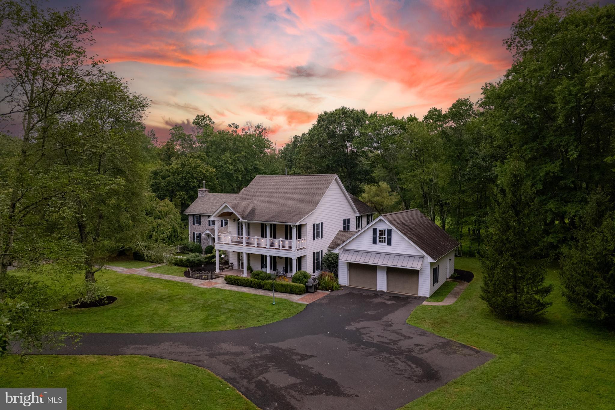 1627 E SAW MILL ROAD