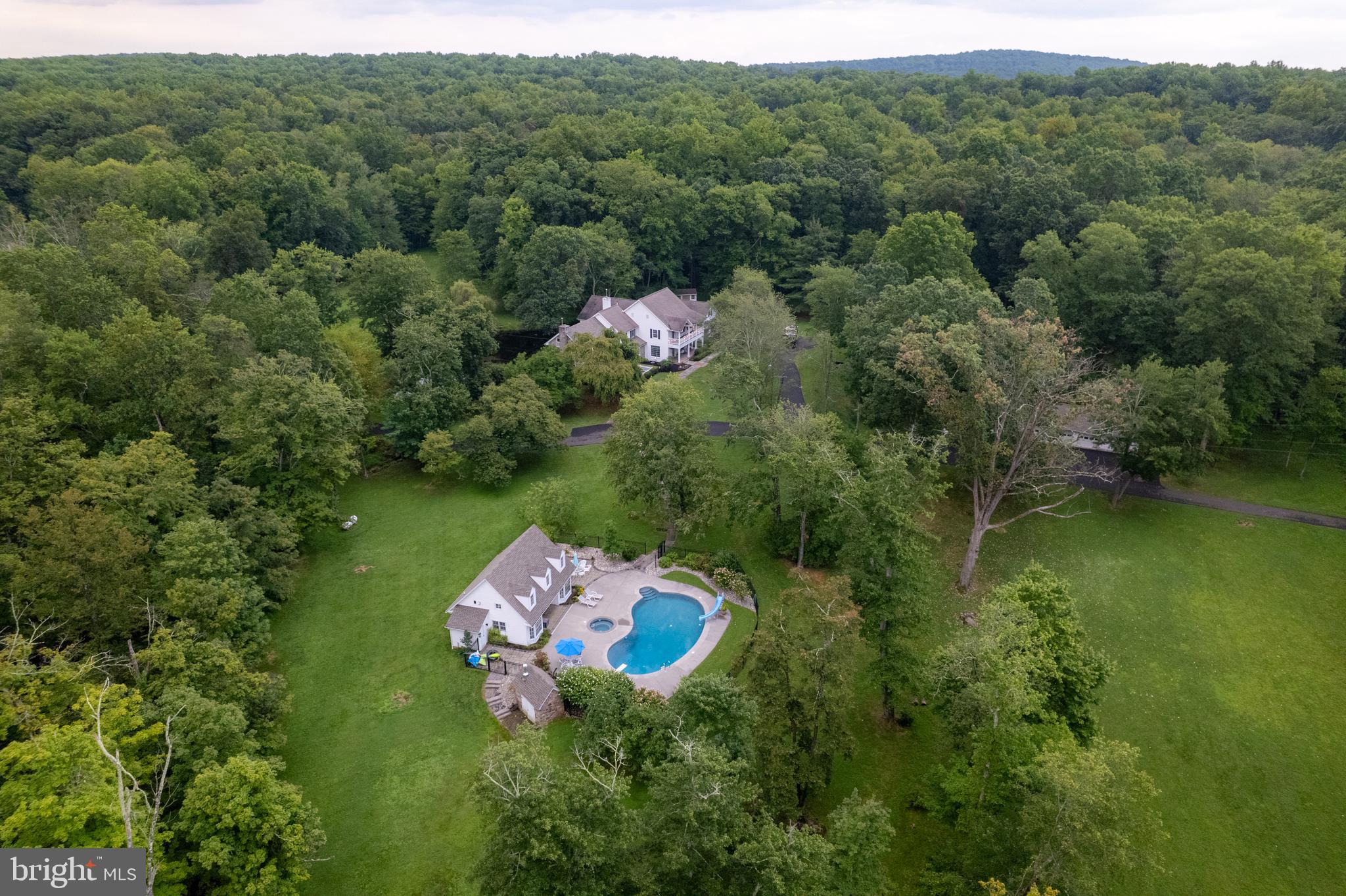 1627 E SAW MILL ROAD