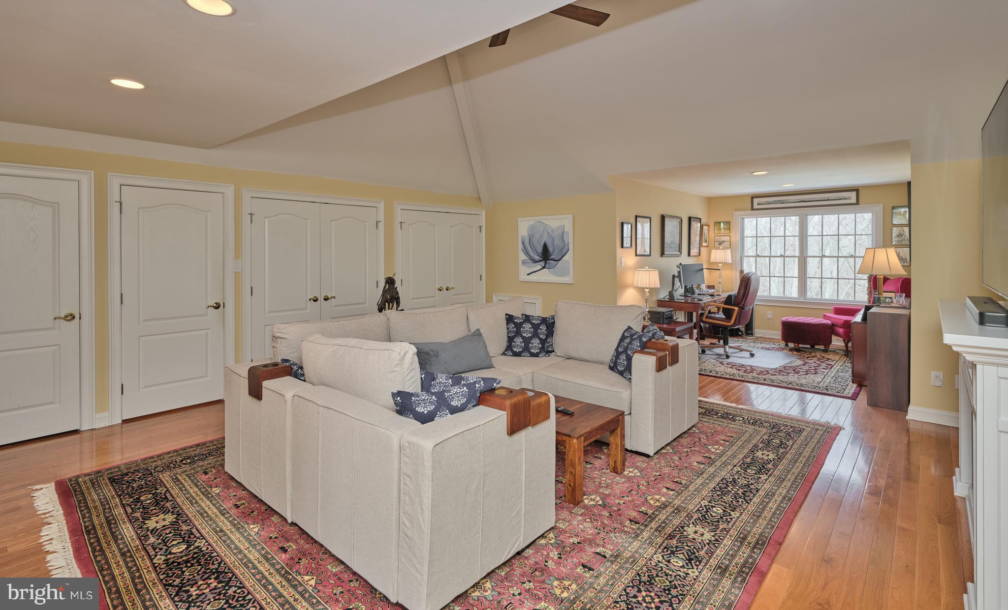 KINGSWOODS RIDGE - Residential