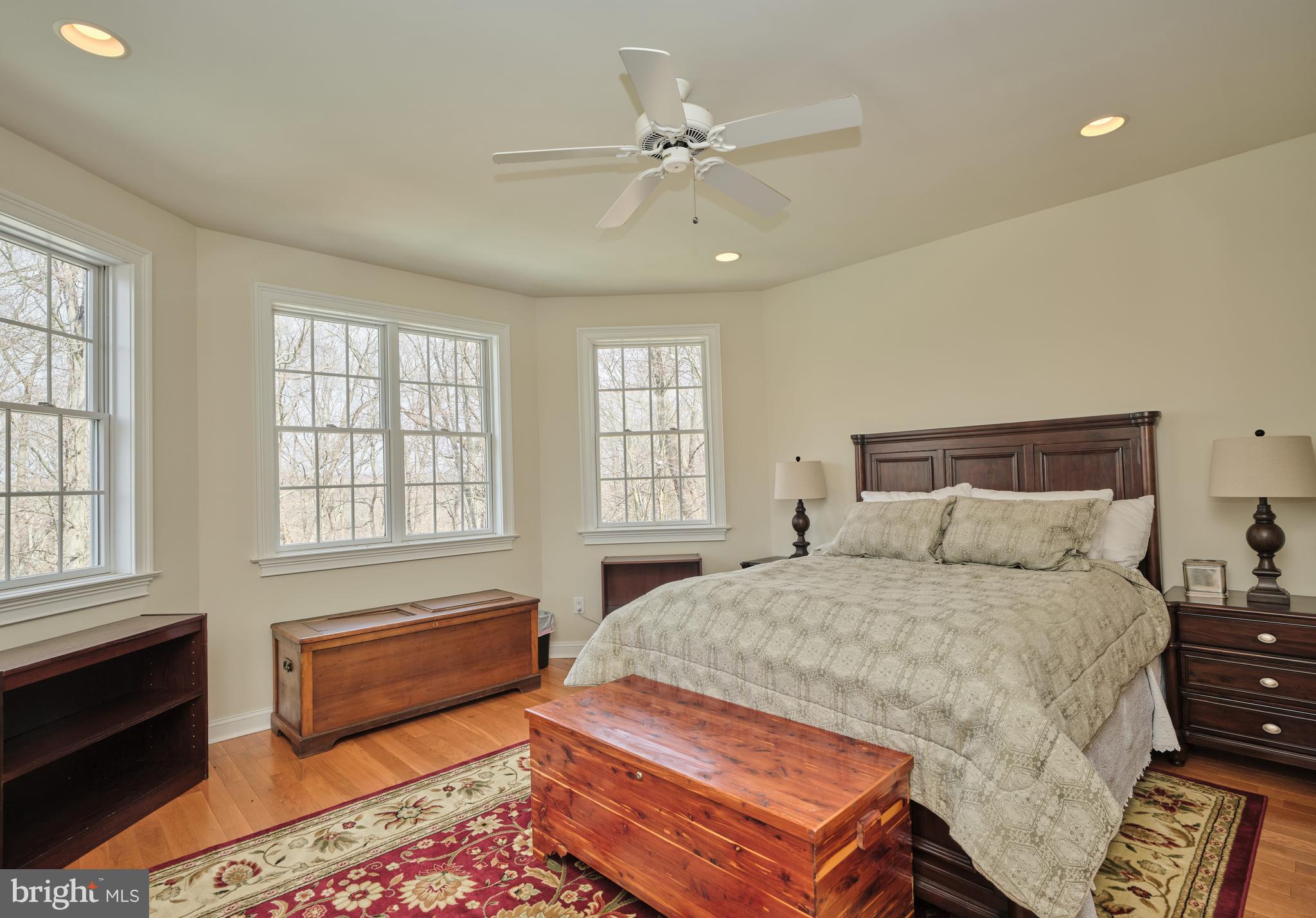 KINGSWOODS RIDGE - Residential