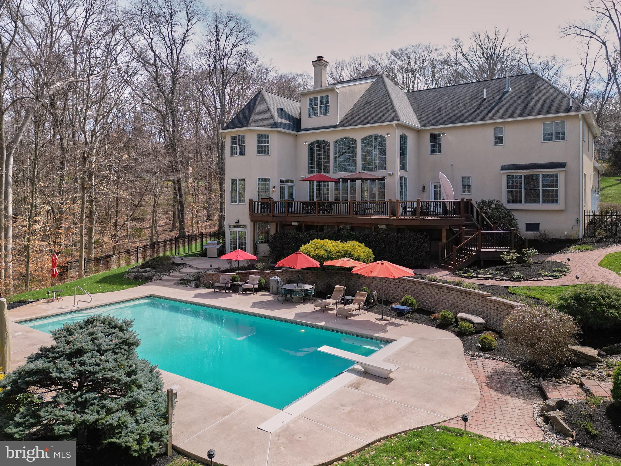 KINGSWOODS RIDGE - Residential