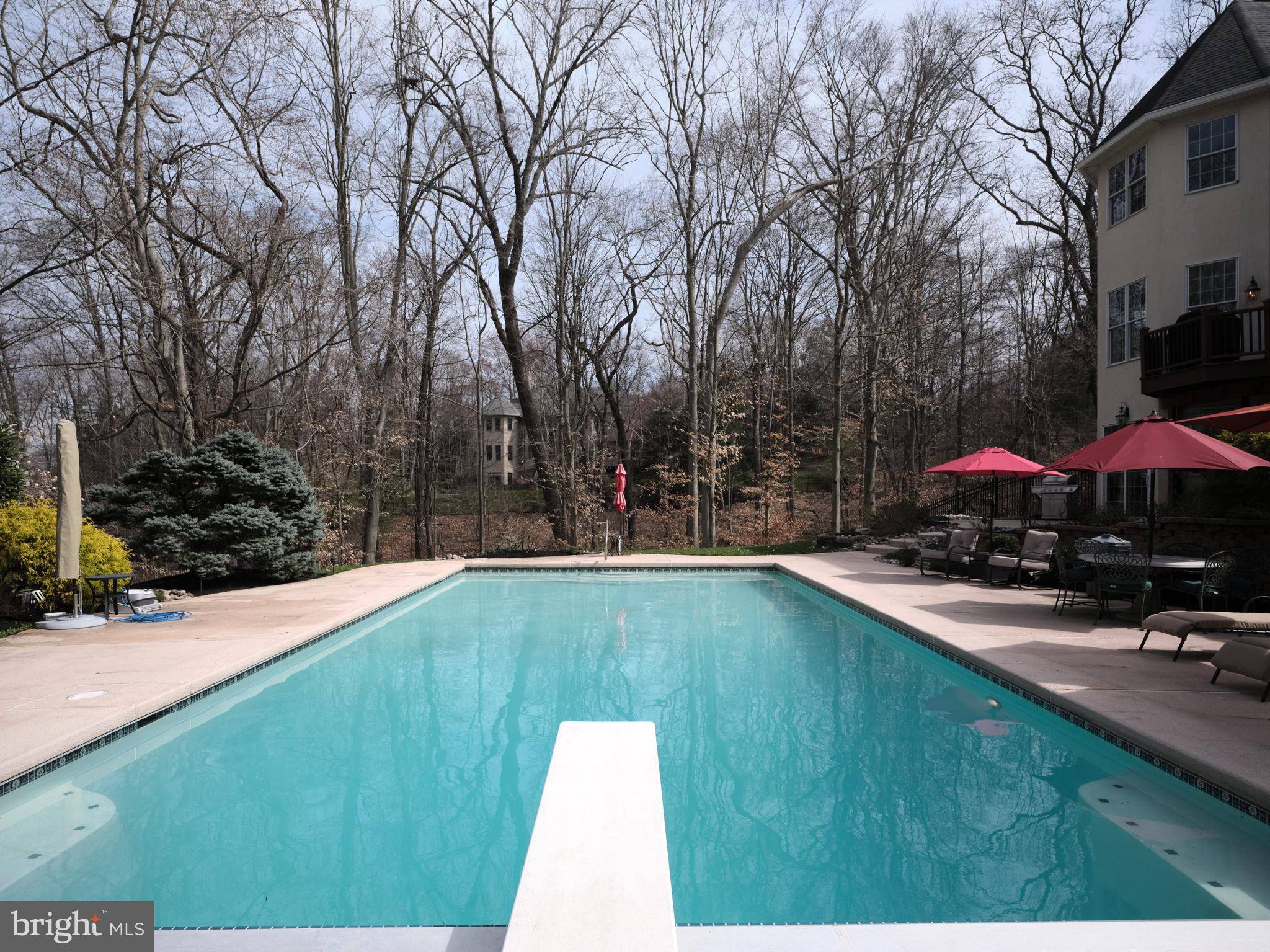 KINGSWOODS RIDGE - Residential