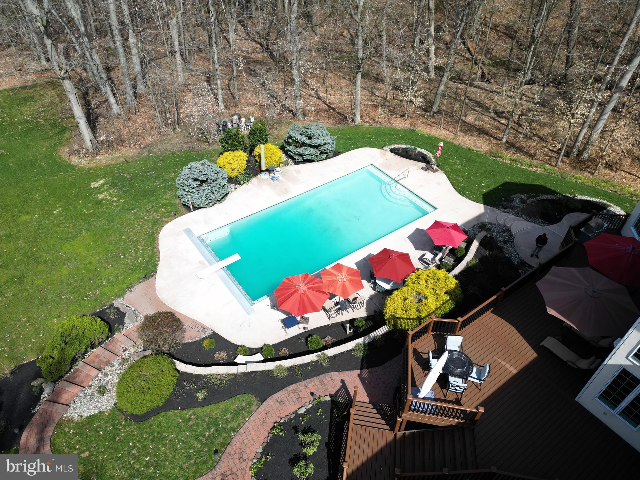 KINGSWOODS RIDGE - Residential