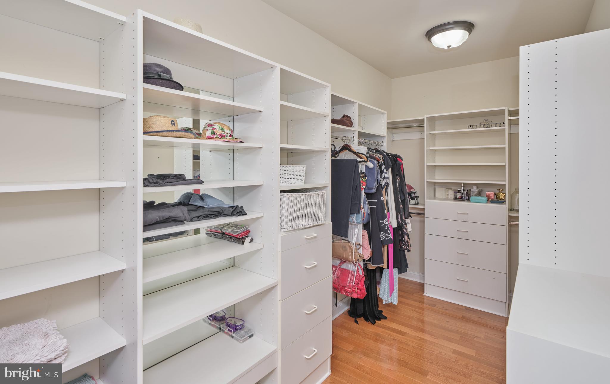 KINGSWOODS RIDGE - Residential