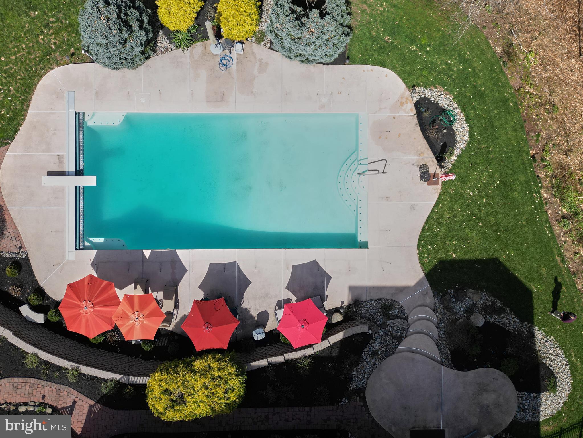 KINGSWOODS RIDGE - Residential