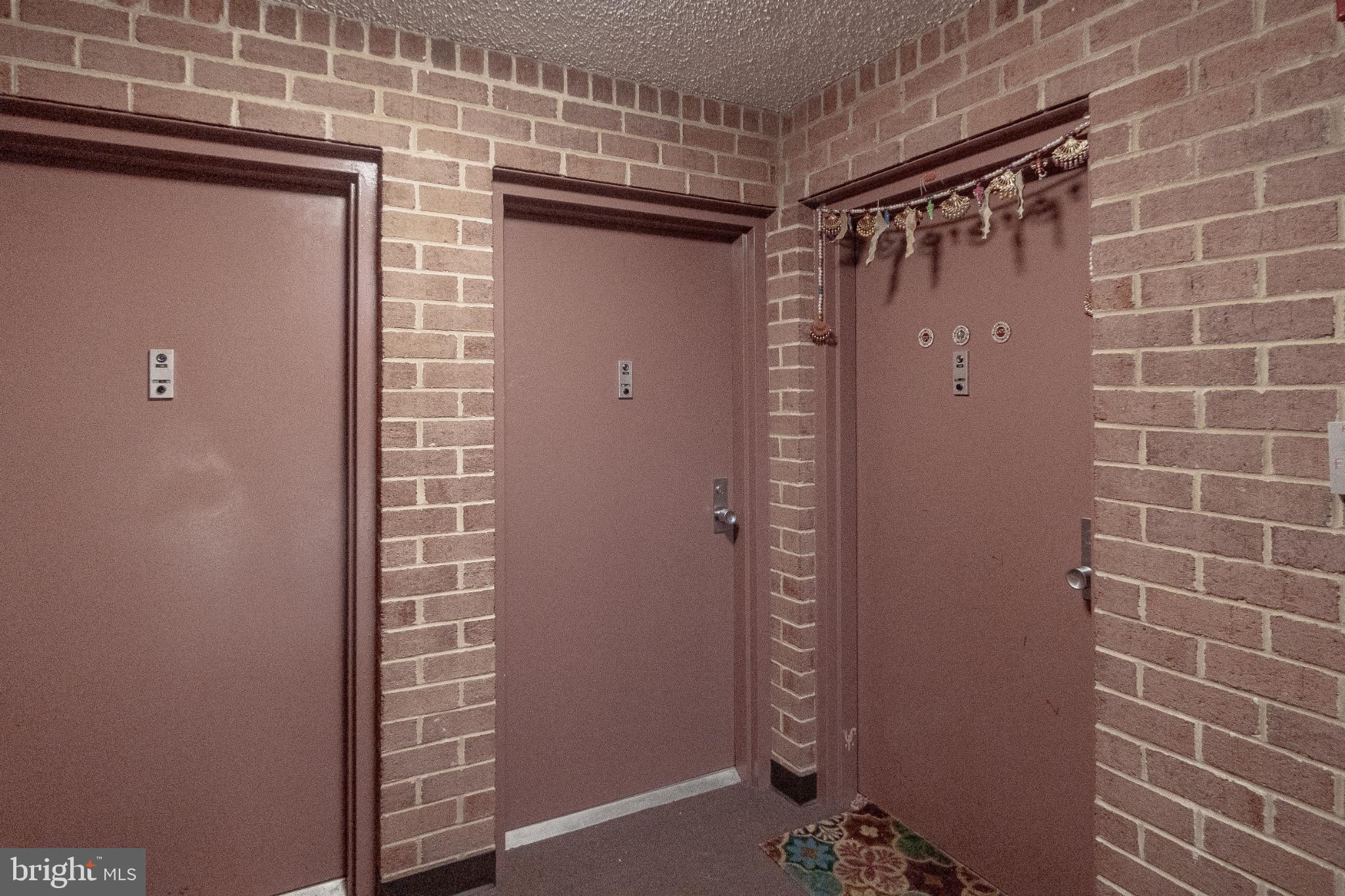 EDGEWOOD CONDOMMINIUMS - Residential