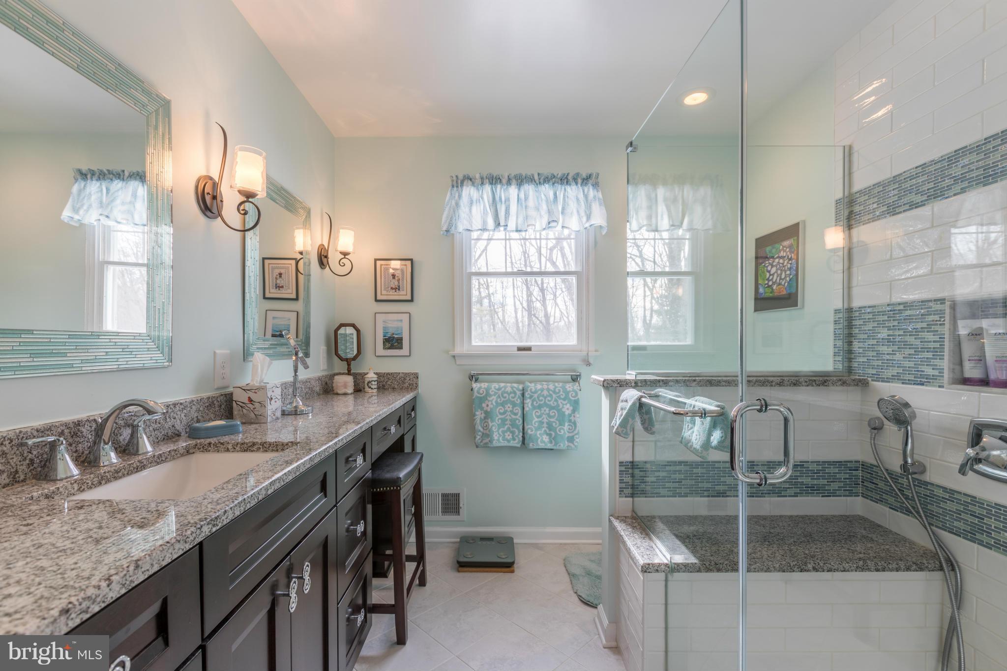 OLD YORK MANOR - Residential