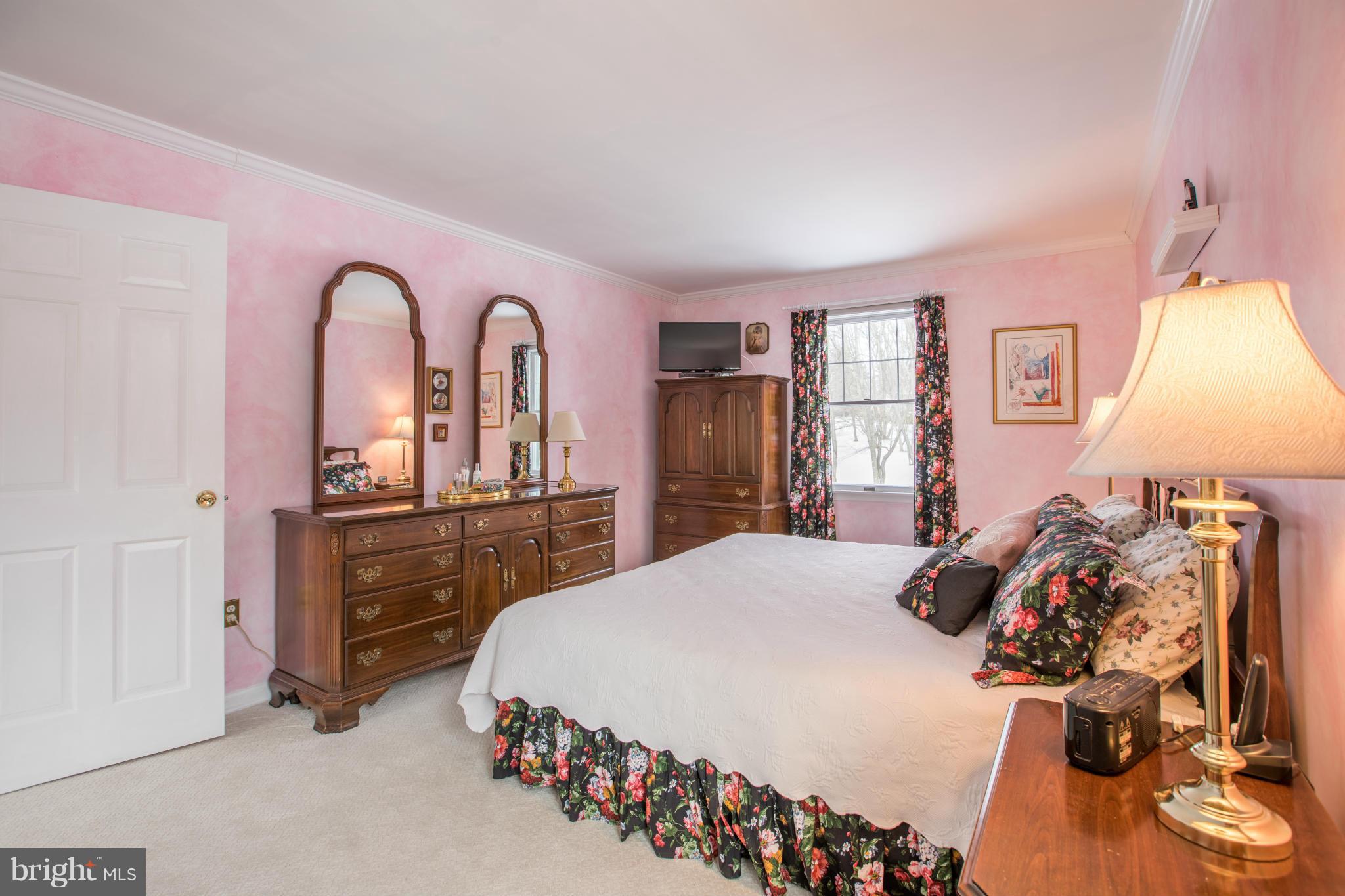 OLD YORK MANOR - Residential