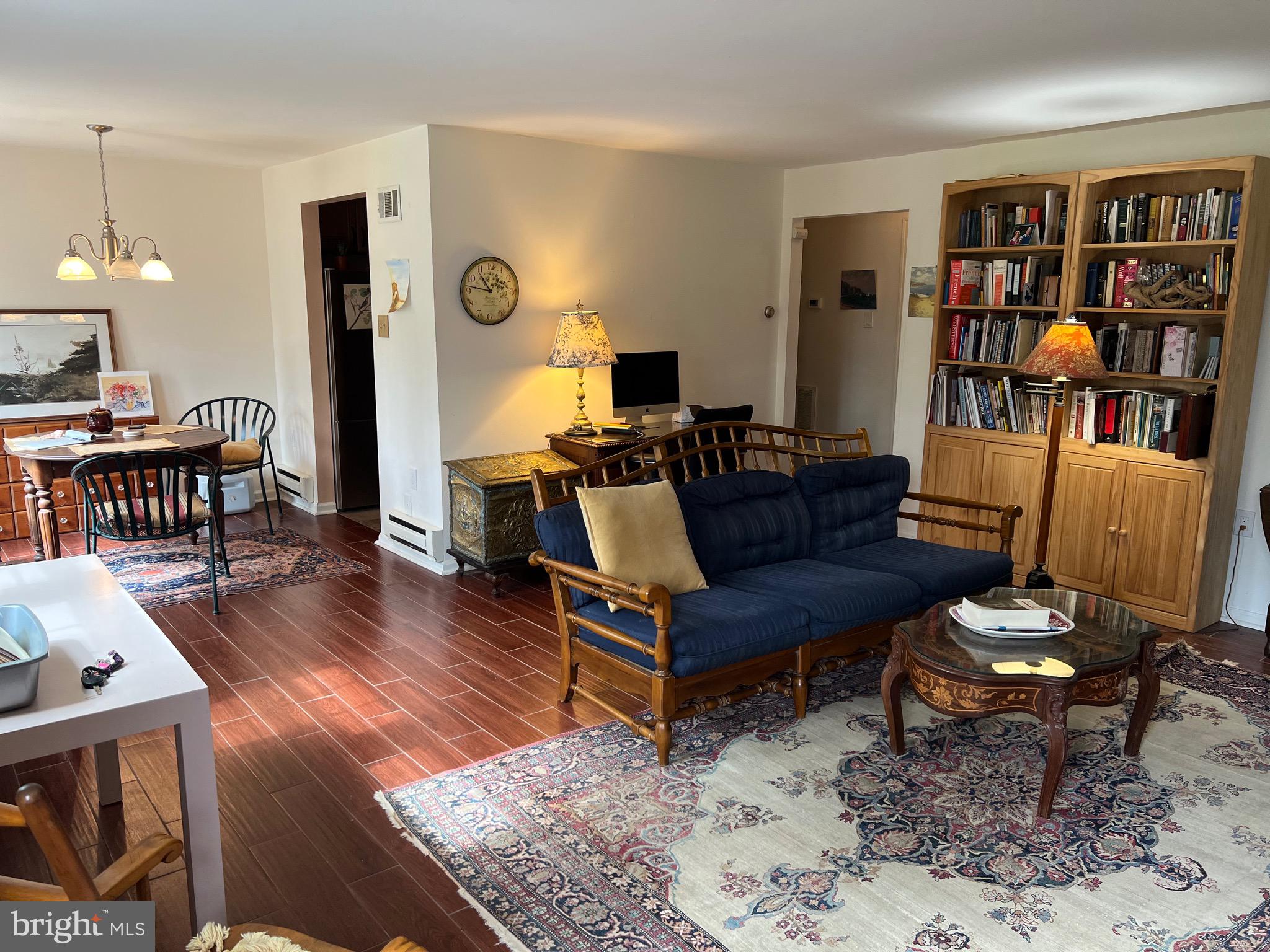 YARDLEY COMMONS - Residential