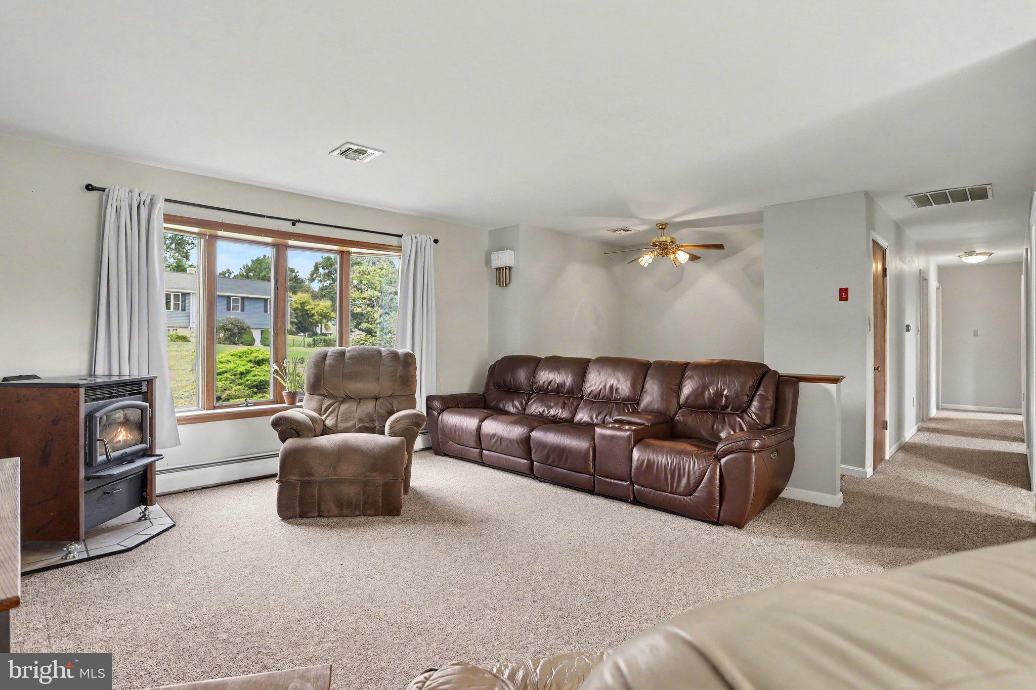 7 OLIVER DRIVE