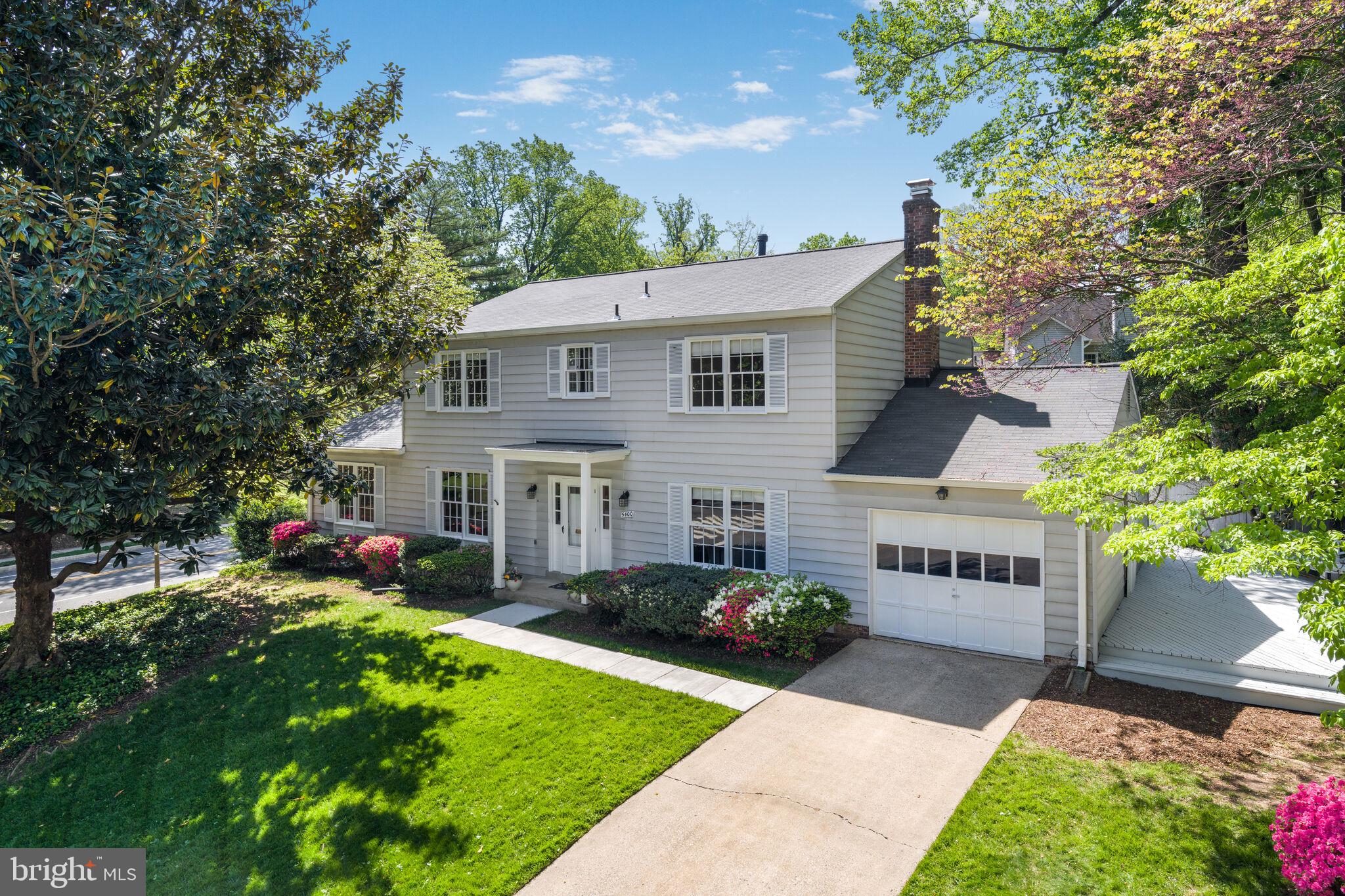 Spacious center hall Colonial in the perfect location! This lovely home with an attached garage, is located on a quiet cul-de-sac of five houses, just a few blocks from the Lee Harrison Shopping Center, Chestnut Hills Park and all three public schools. Built in 1971, it has been enjoyed and carefully maintained by the original owner. The wide welcoming foyer opens into a light-filled main level with large rooms, nine foot ceilings and gorgeous hardwood floors. A very spacious living room is to the left; to the right, a paneled family room with a fireplace. The hallway leads to an eat-in kitchen with plenty of room for a table and chairs, as well as seating at the counter. The laundry room is conveniently located just off of the kitchen and family room. The separate dining room, perfect for entertaining, can be closed off from the kitchen with double doors. Upstairs are three equally-sized bedrooms, a full bath and a primary suite with attached bath and walk-in closet. The home is sited on a 10,300 sq. ft. lot, with a large deck nestled under mature trees and flowering shrubs. Recent upgrades: roof and gutters, 2022, HVAC, 2020.
Come see what makes this home so special!