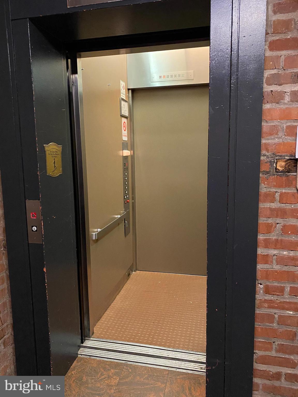 OLD CITY - Residential Lease