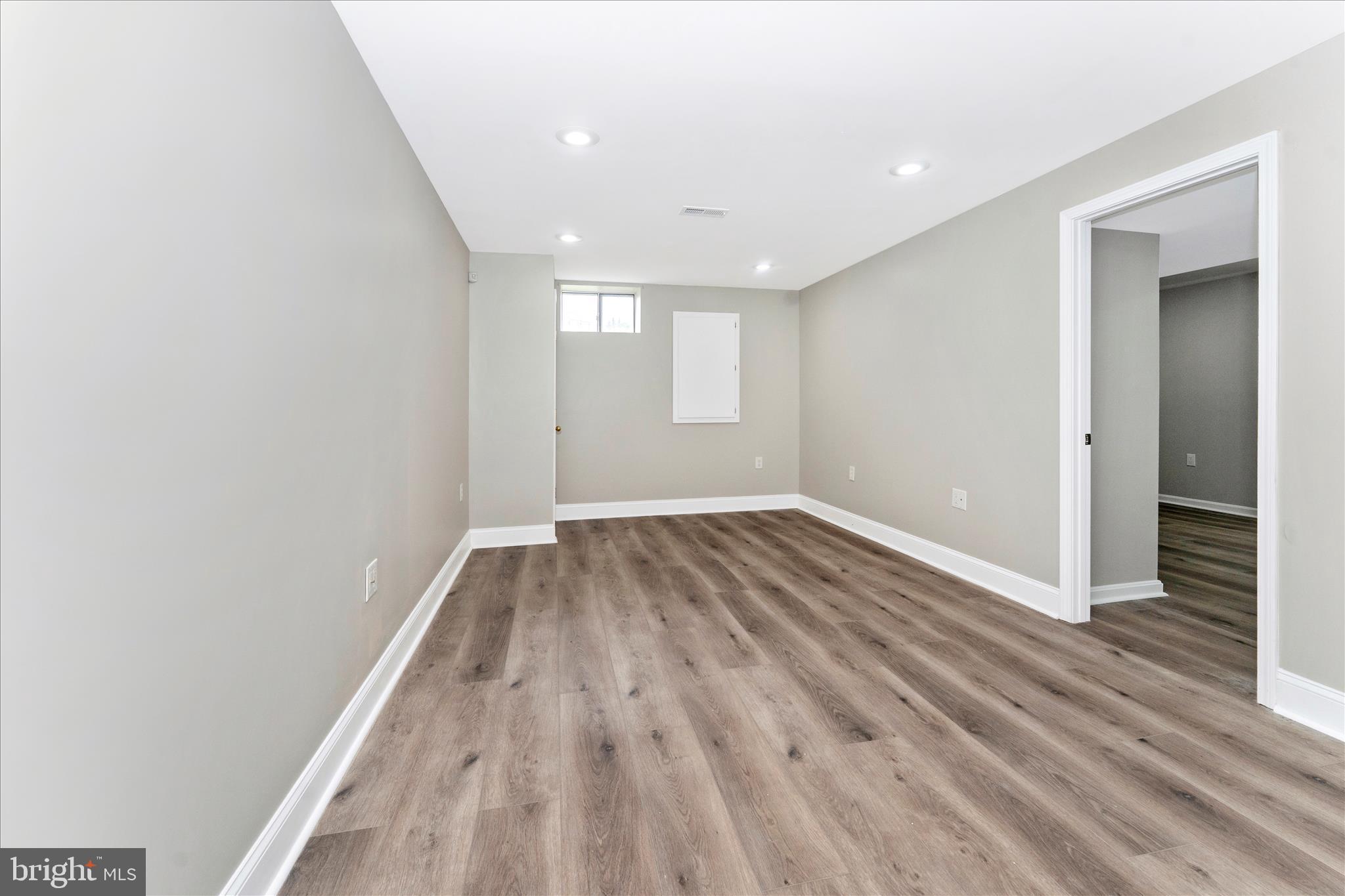 PRESTON - Residential