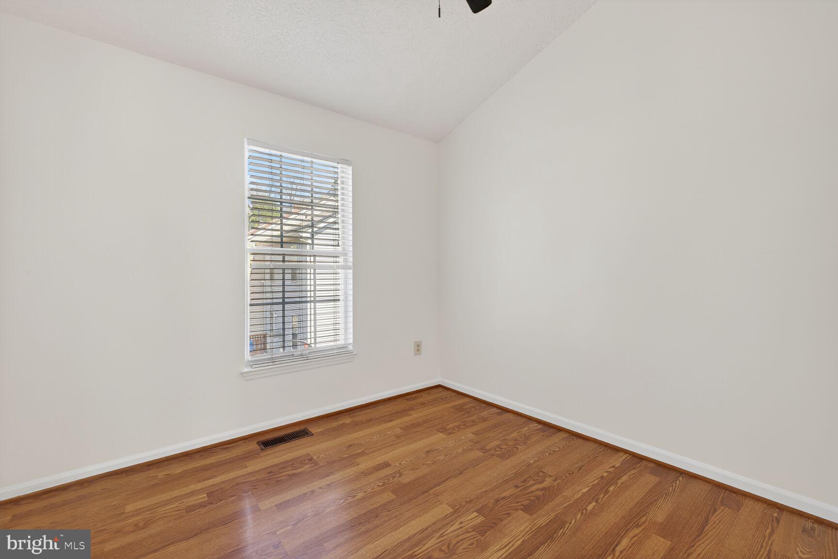 CHURCHILL TOWN SECTOR - Residential