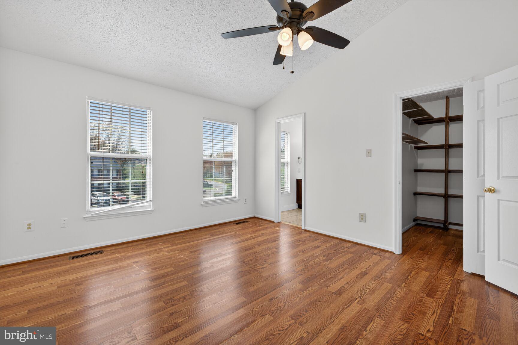 CHURCHILL TOWN SECTOR - Residential