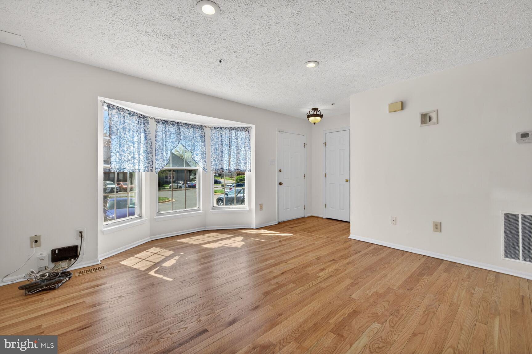 CHURCHILL TOWN SECTOR - Residential