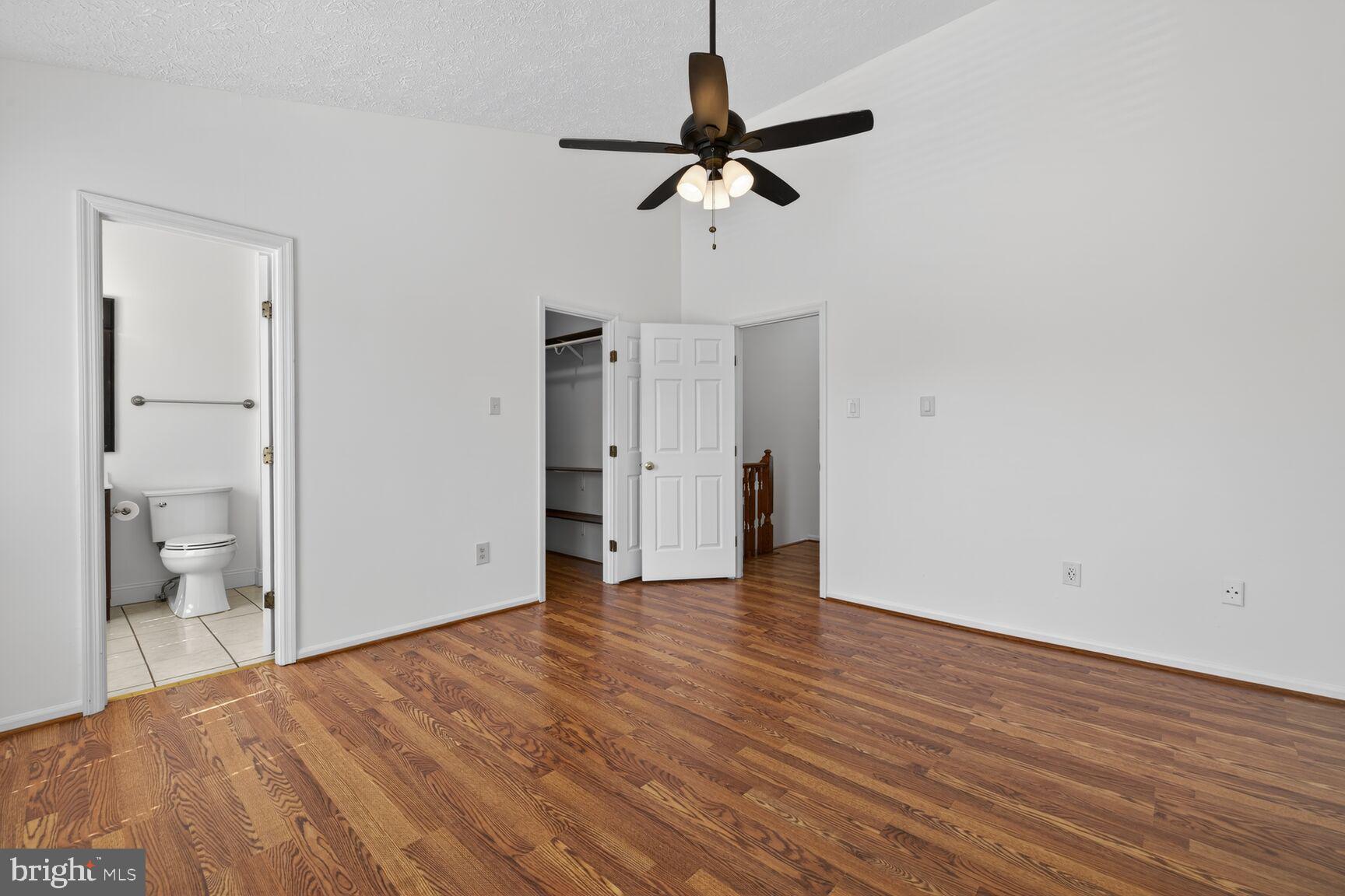 CHURCHILL TOWN SECTOR - Residential