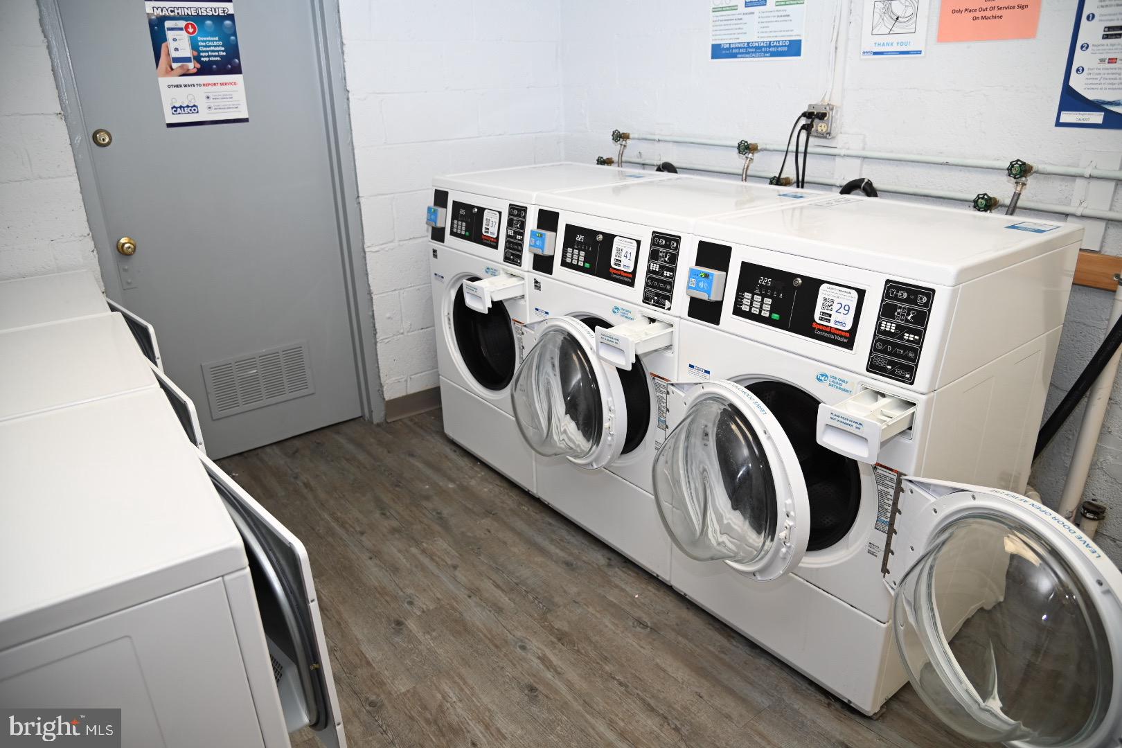 MEADOW WOOD - Residential