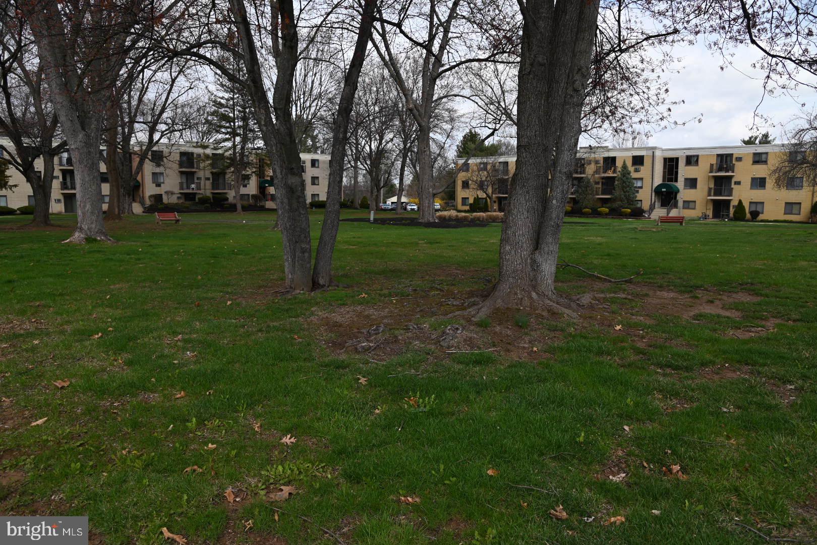 MEADOW WOOD - Residential