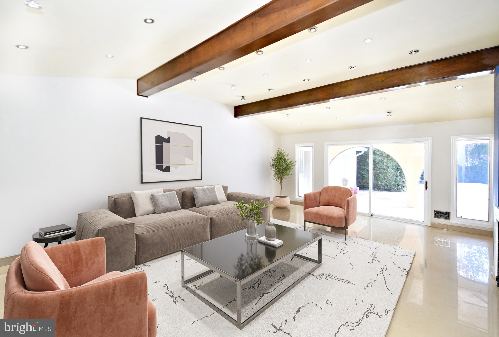 EXECUTIVE ESTATES - Residential