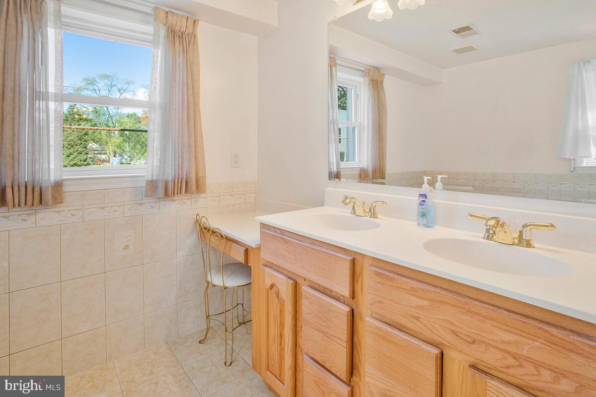 POINT PLEASANT - Residential