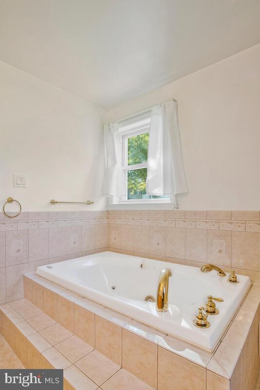 POINT PLEASANT - Residential