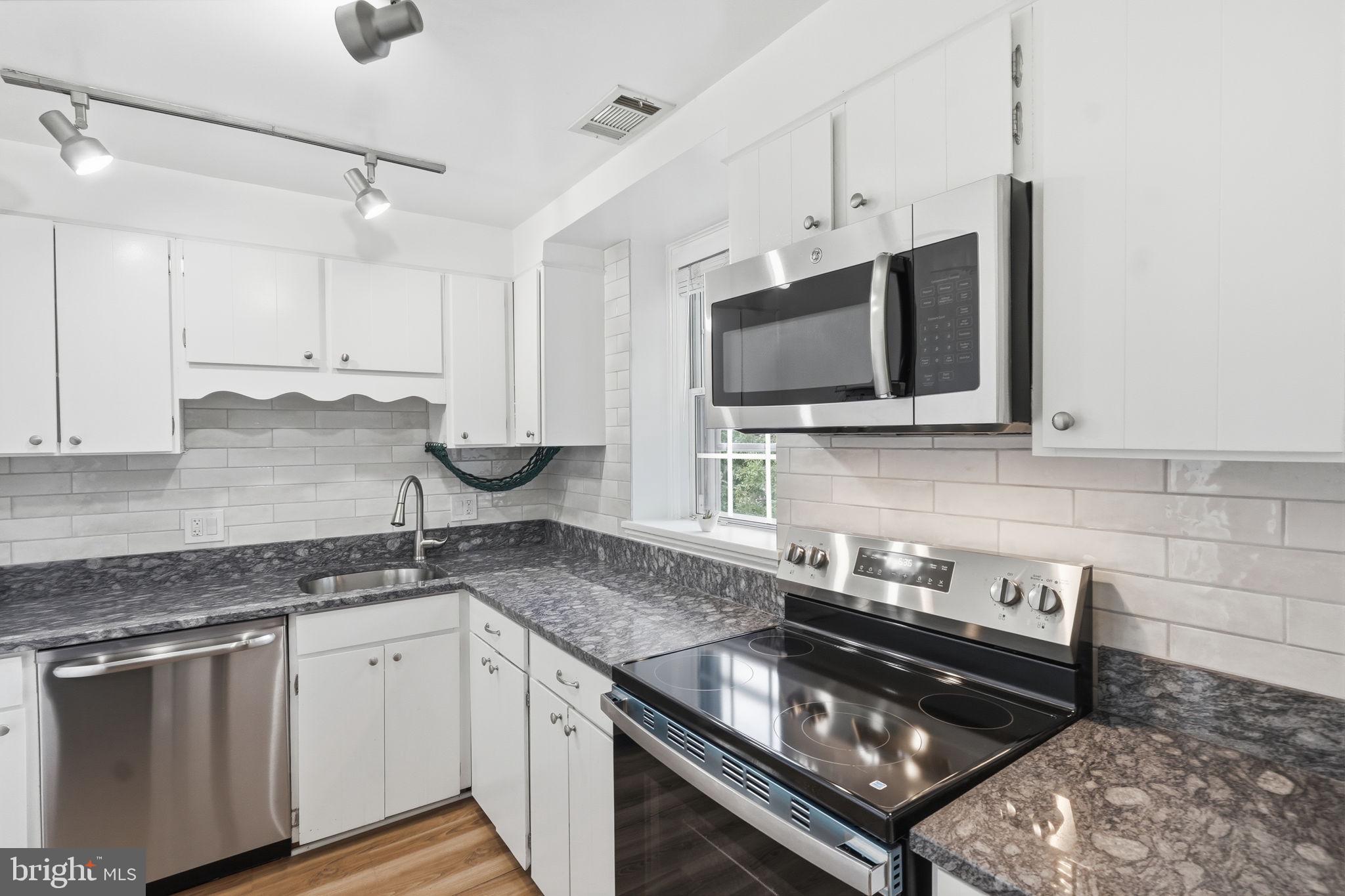 4860 28TH STREET S C2