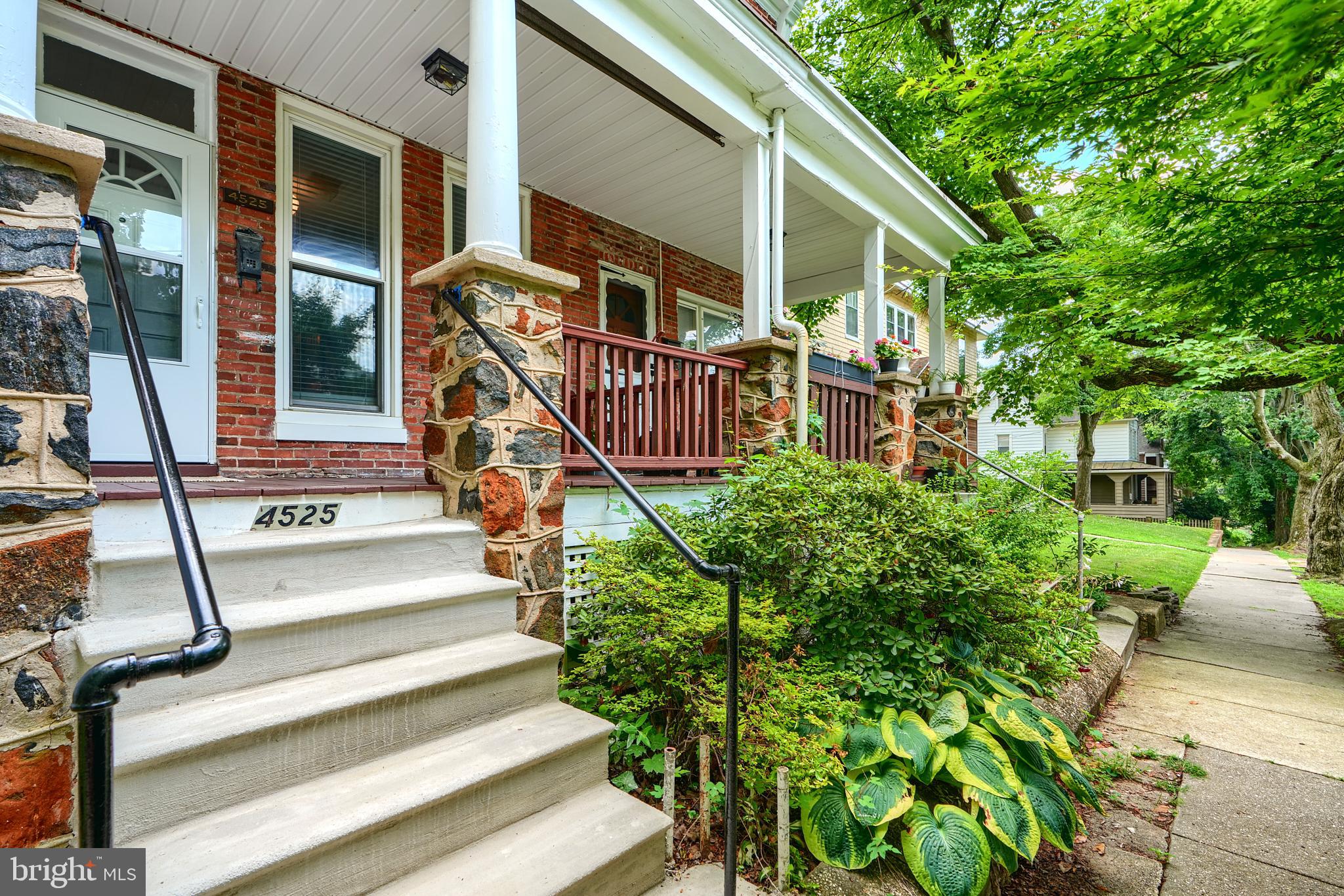 4525 SCHENLEY ROAD