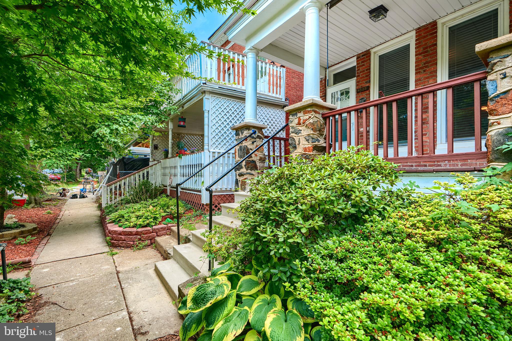 4525 SCHENLEY ROAD