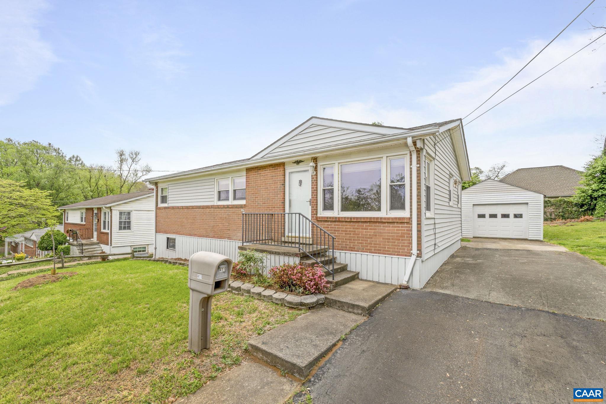 ARBOR HILLS - Residential