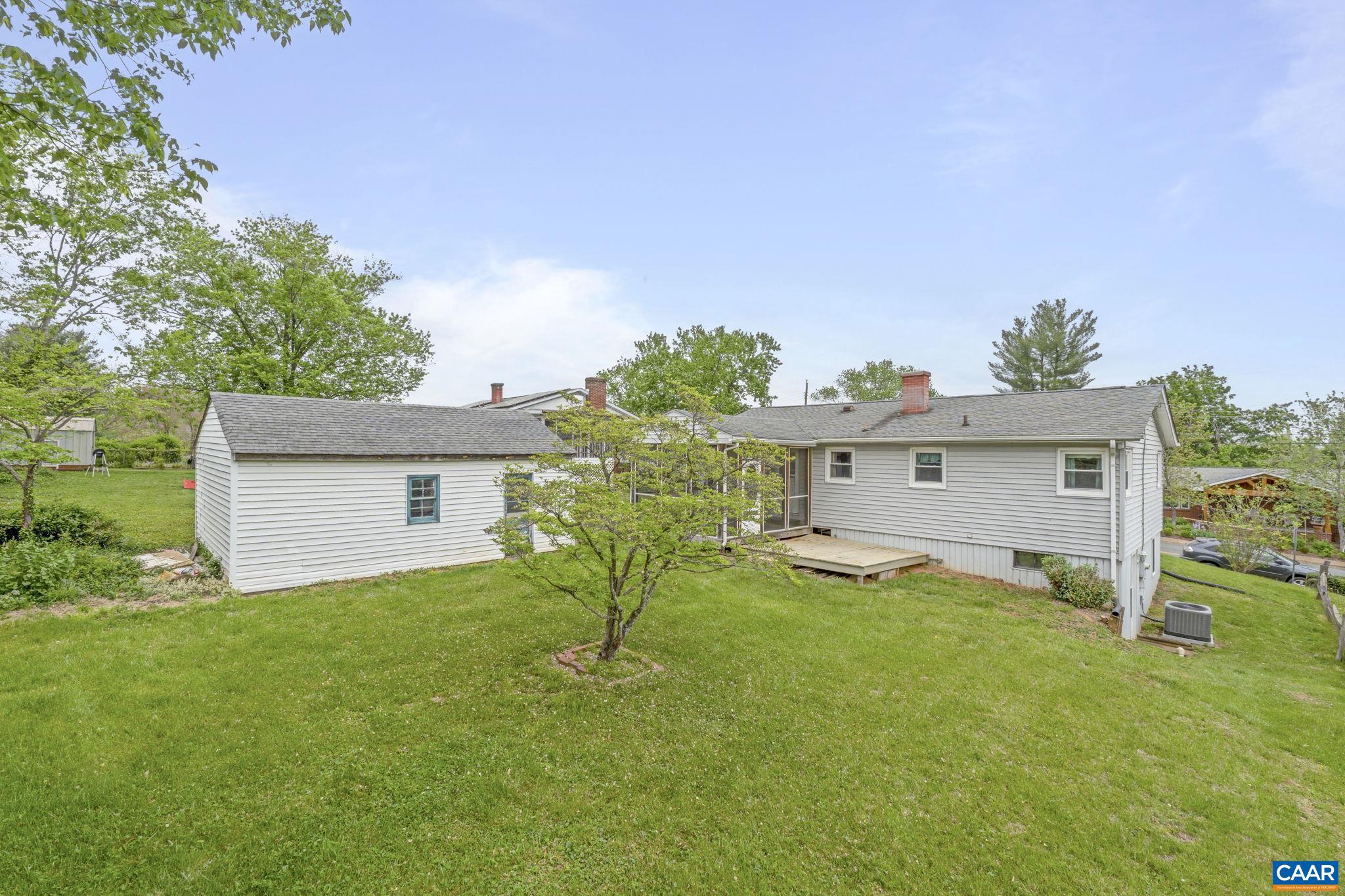 ARBOR HILLS - Residential