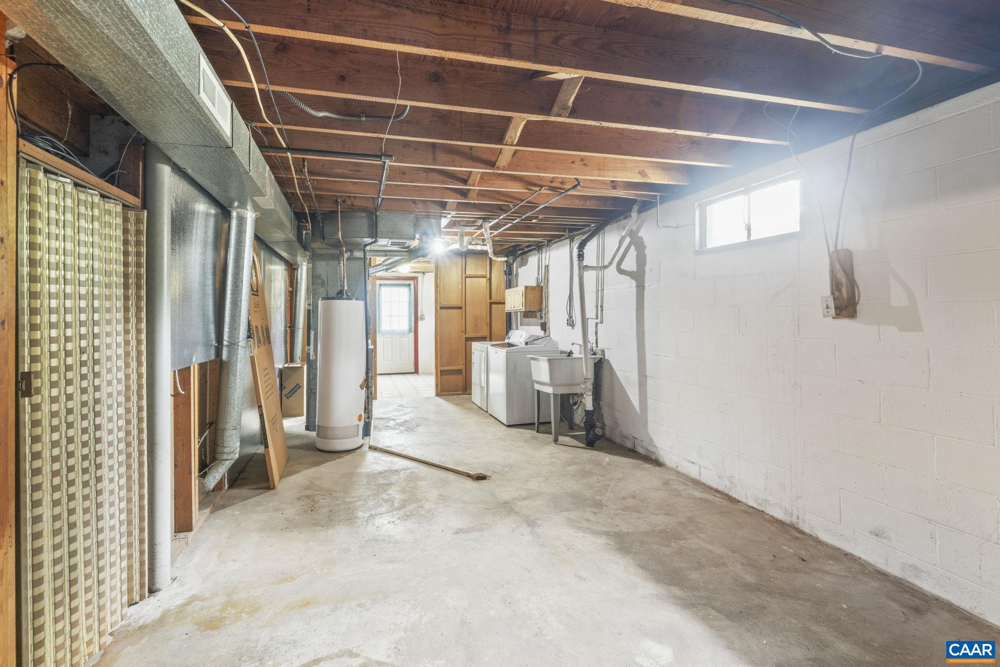 ARBOR HILLS - Residential