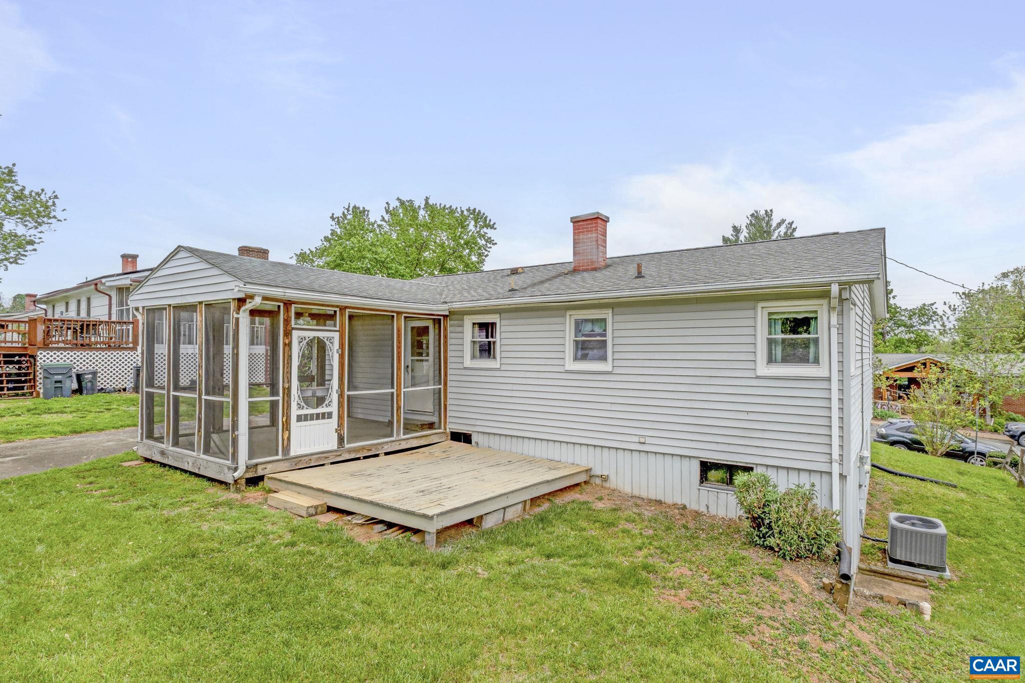 ARBOR HILLS - Residential