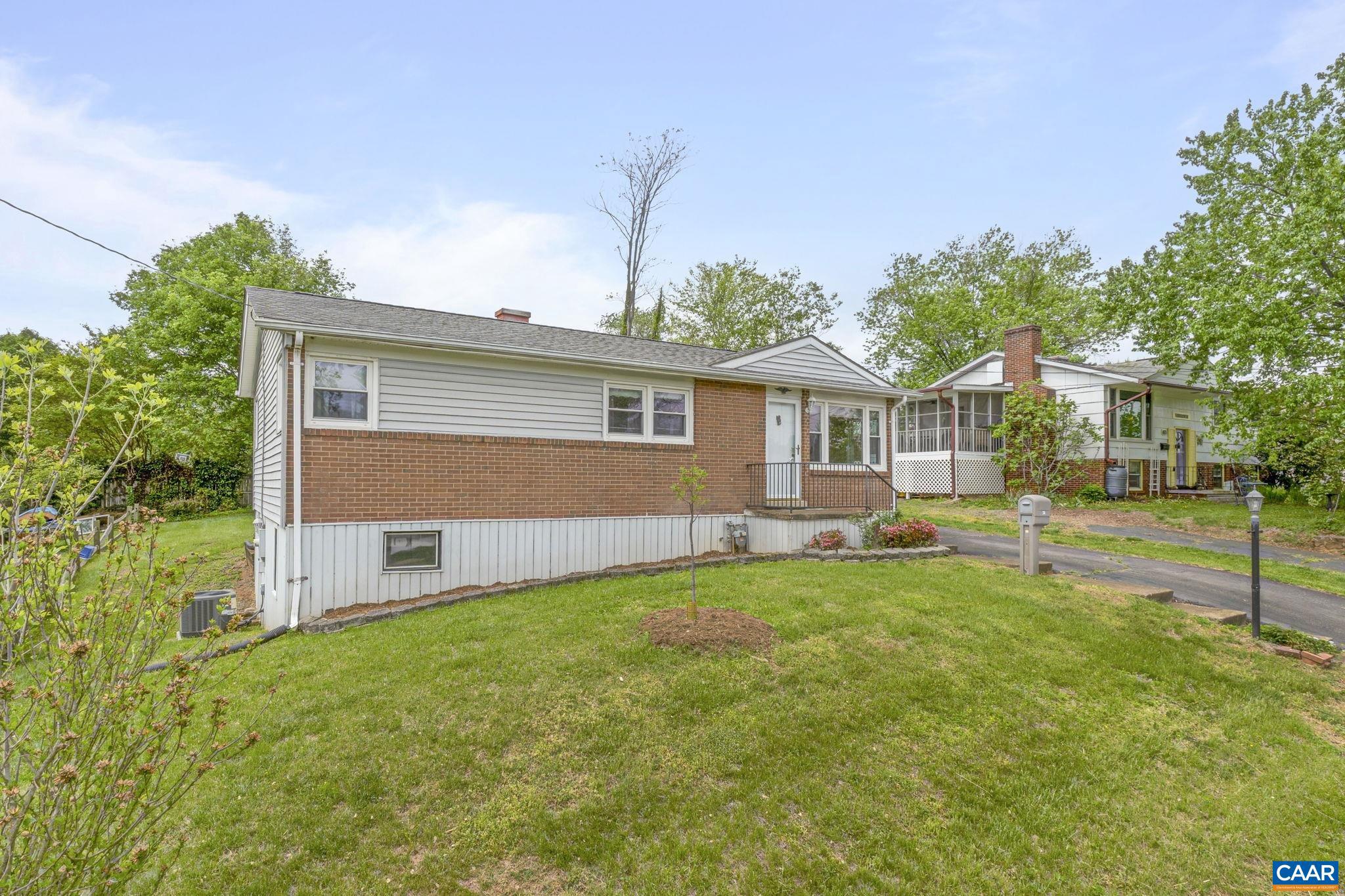 ARBOR HILLS - Residential