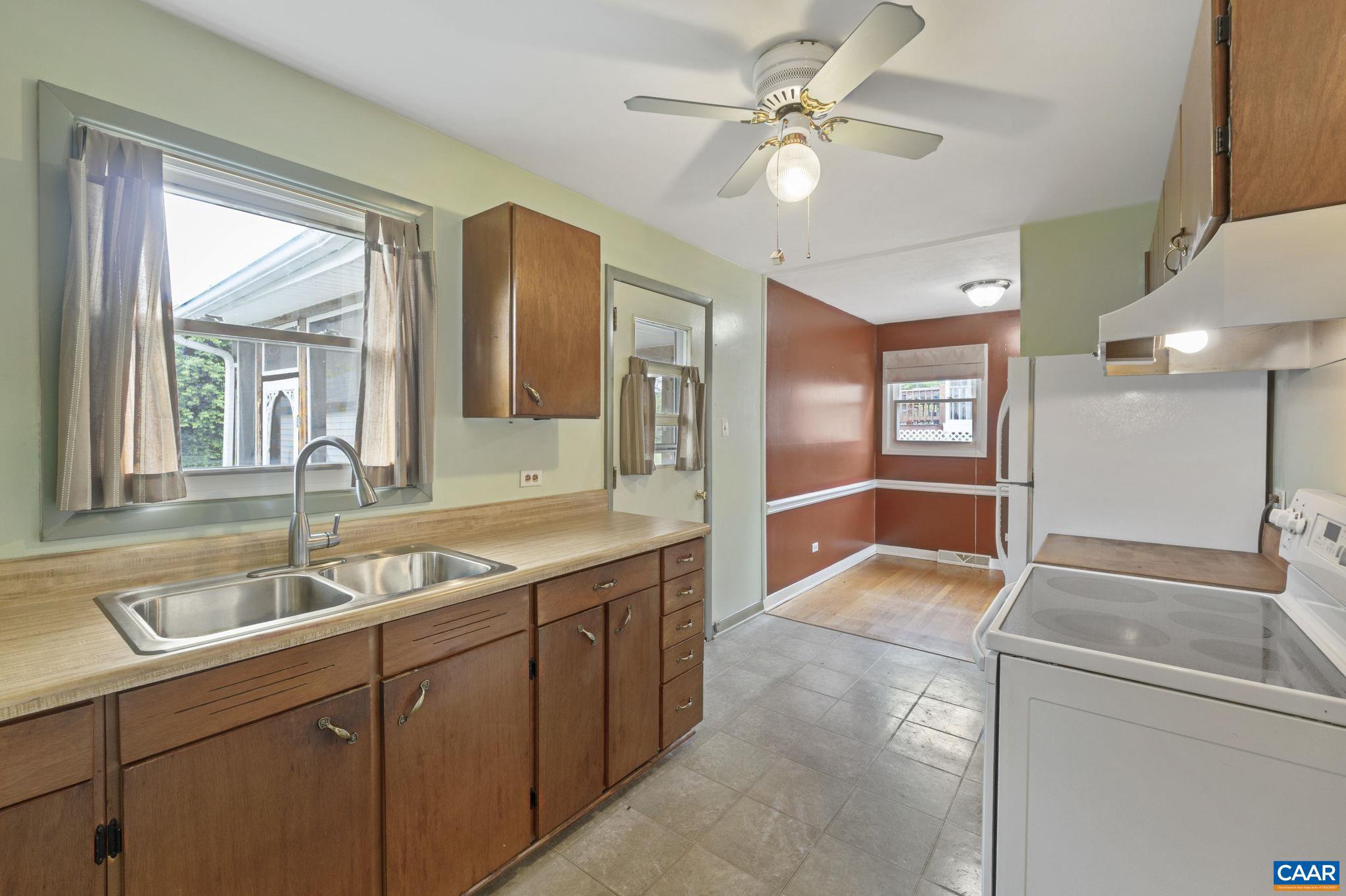 ARBOR HILLS - Residential