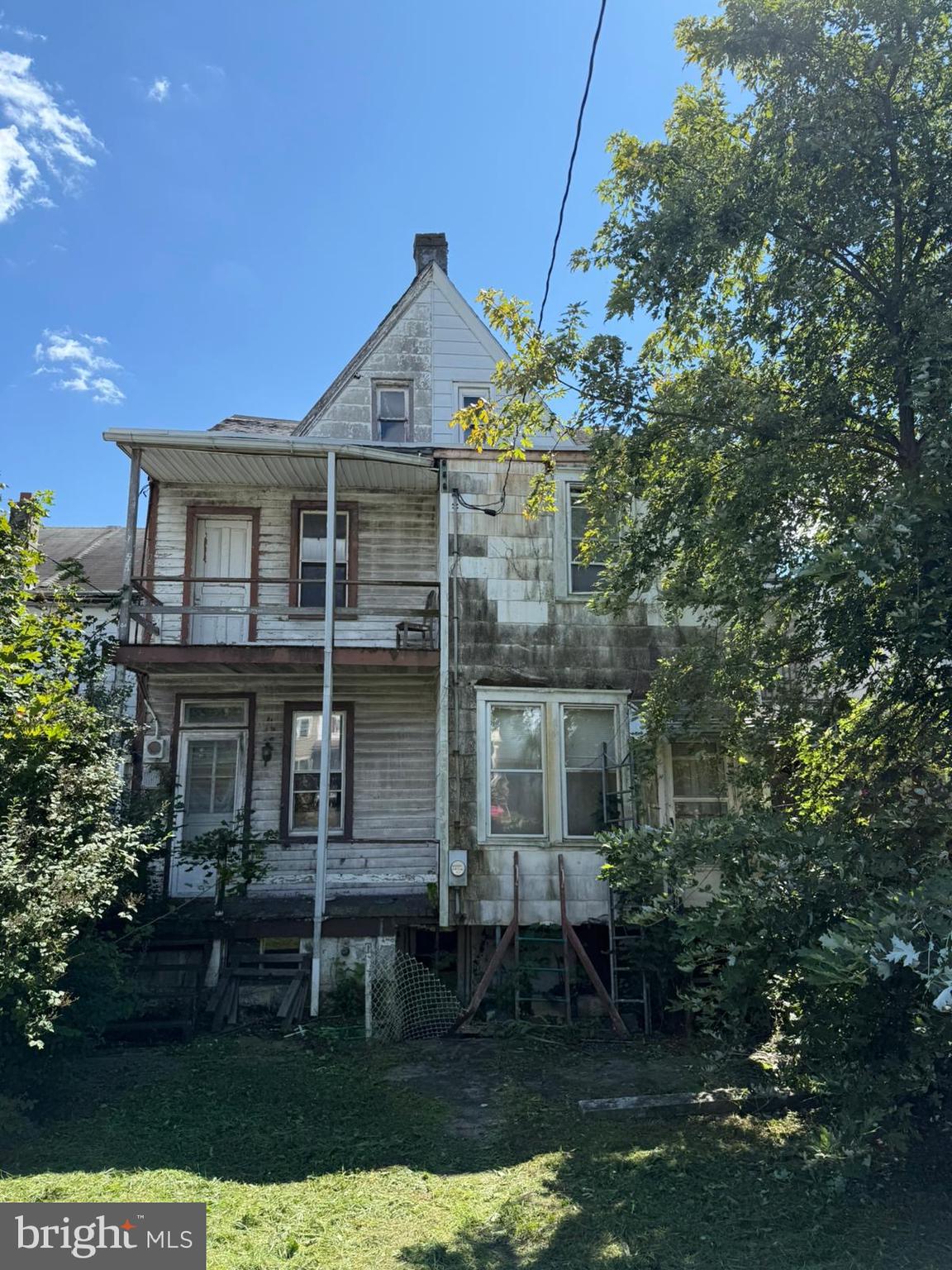 MOUNT CARMEL - Residential