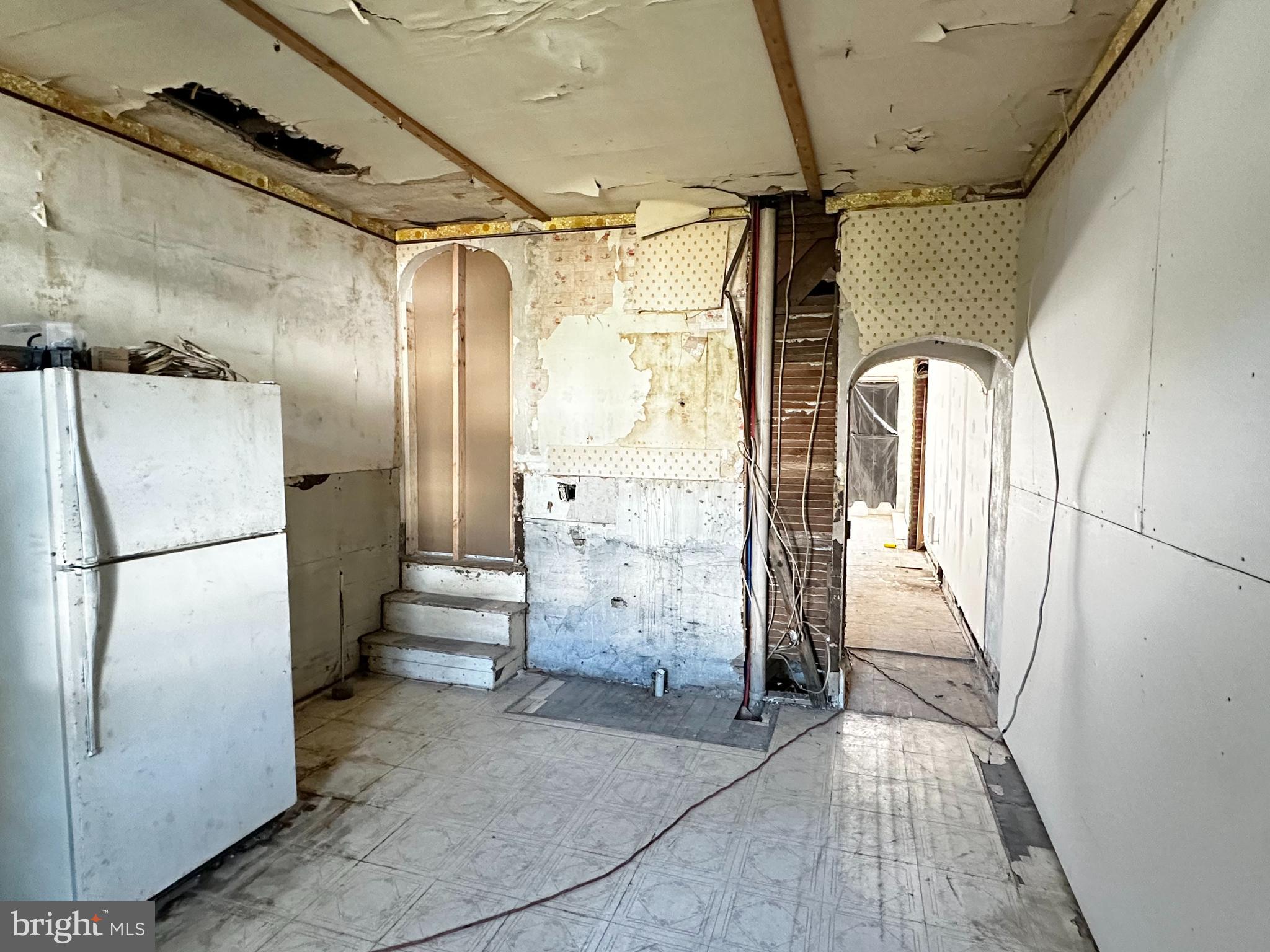 MOUNT CARMEL - Residential