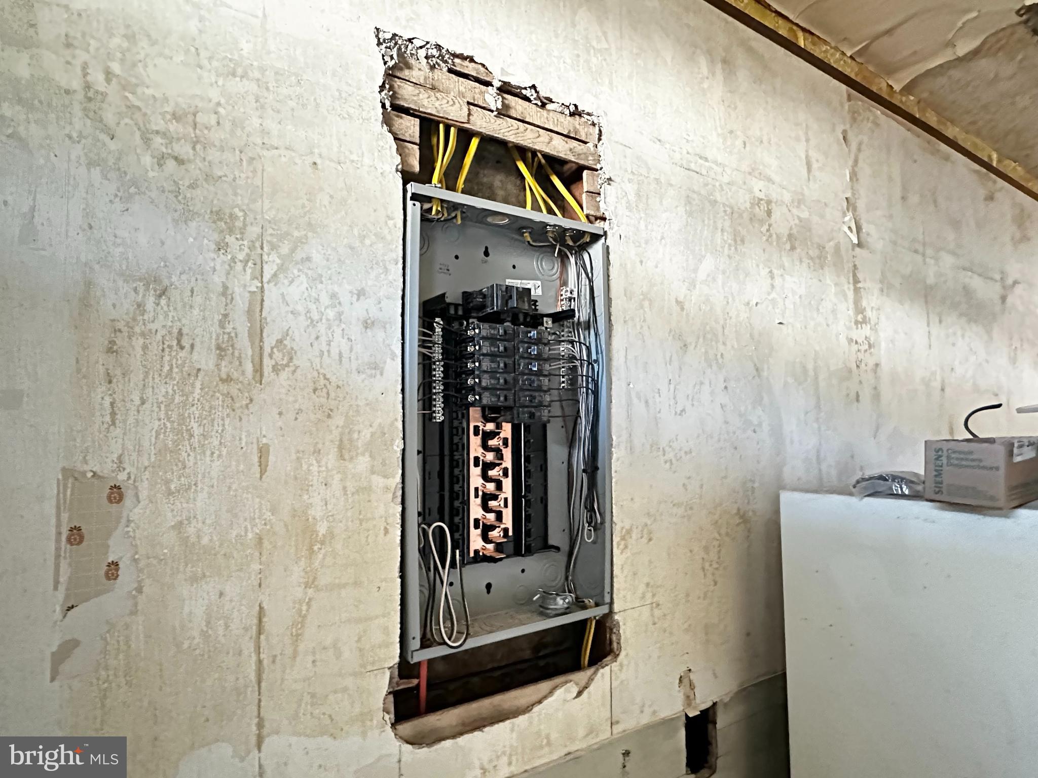 MOUNT CARMEL - Residential