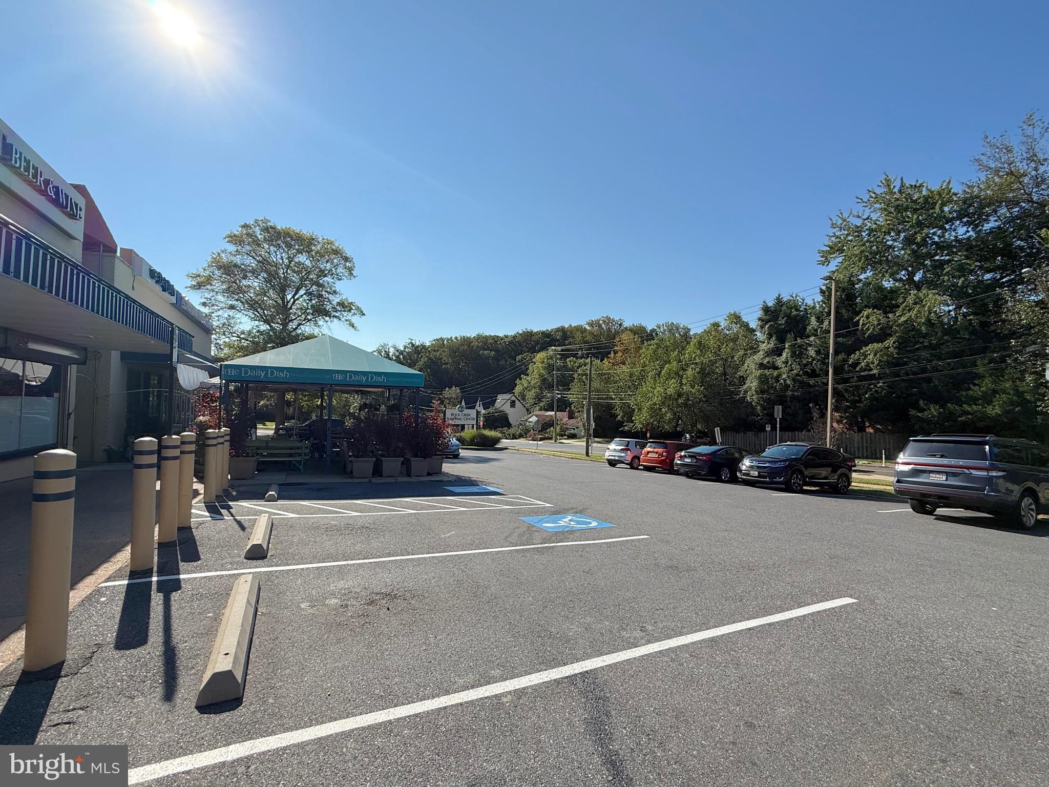 ROCK CREEK VILLAGE CONDOMINIUMS - Residential Lease