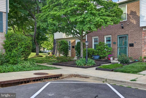 Townhouse For Rent - 19 Big Acre Square #20-1<br/> GAITHERSBURG, MD 20878