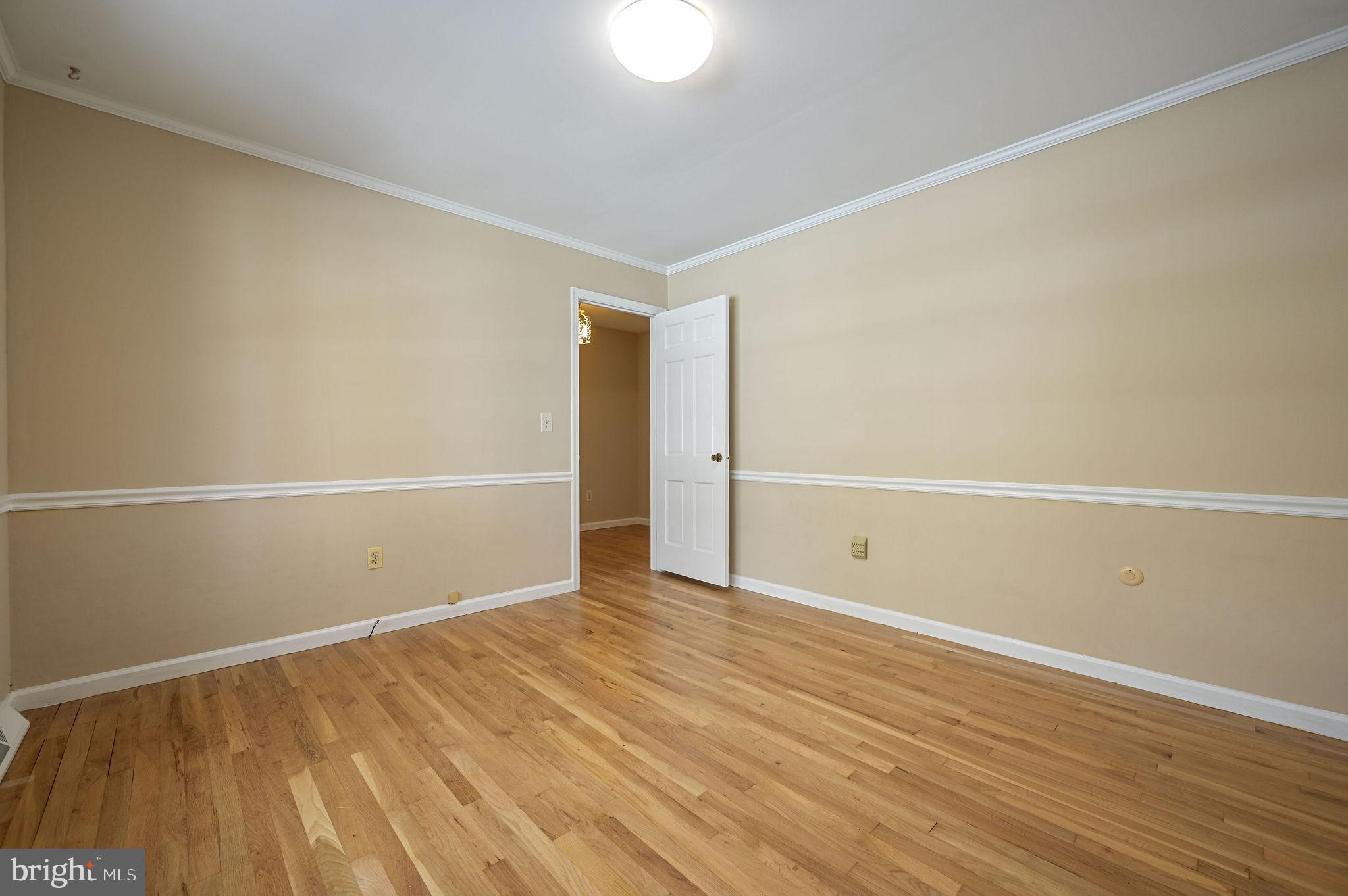 FOXHALL - Residential