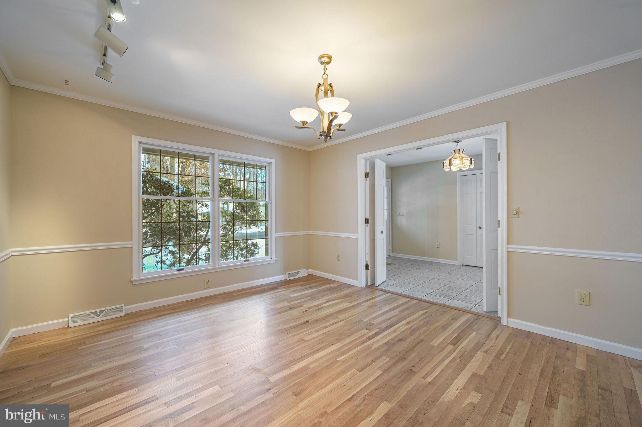 FOXHALL - Residential