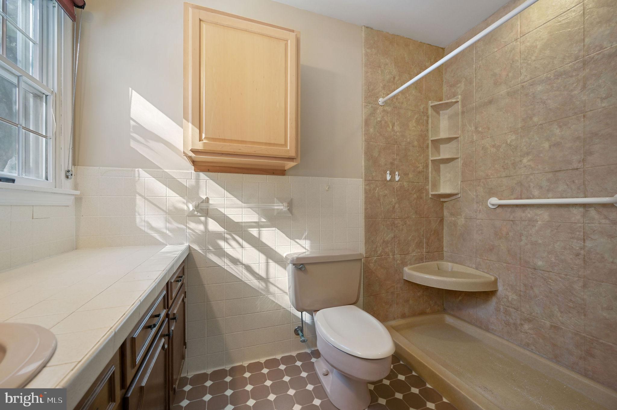 FOXHALL - Residential